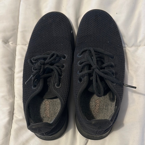 allbirds Black Sneakers with Knit Upper and Sock-like Construction - Picture 2 of 5